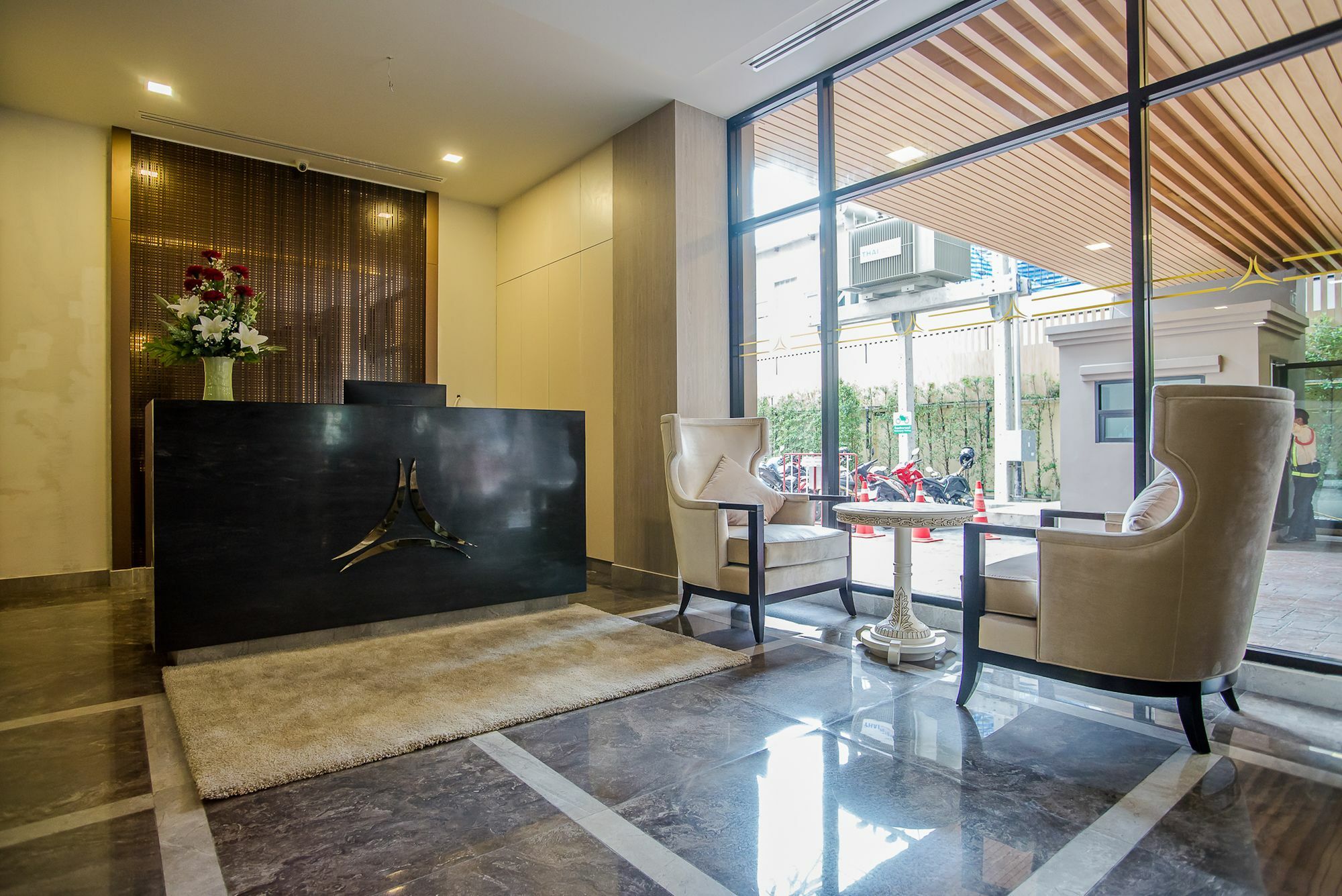 Metropolis Suites Bangkok, Tapestry Collection By Hilton Exterior foto