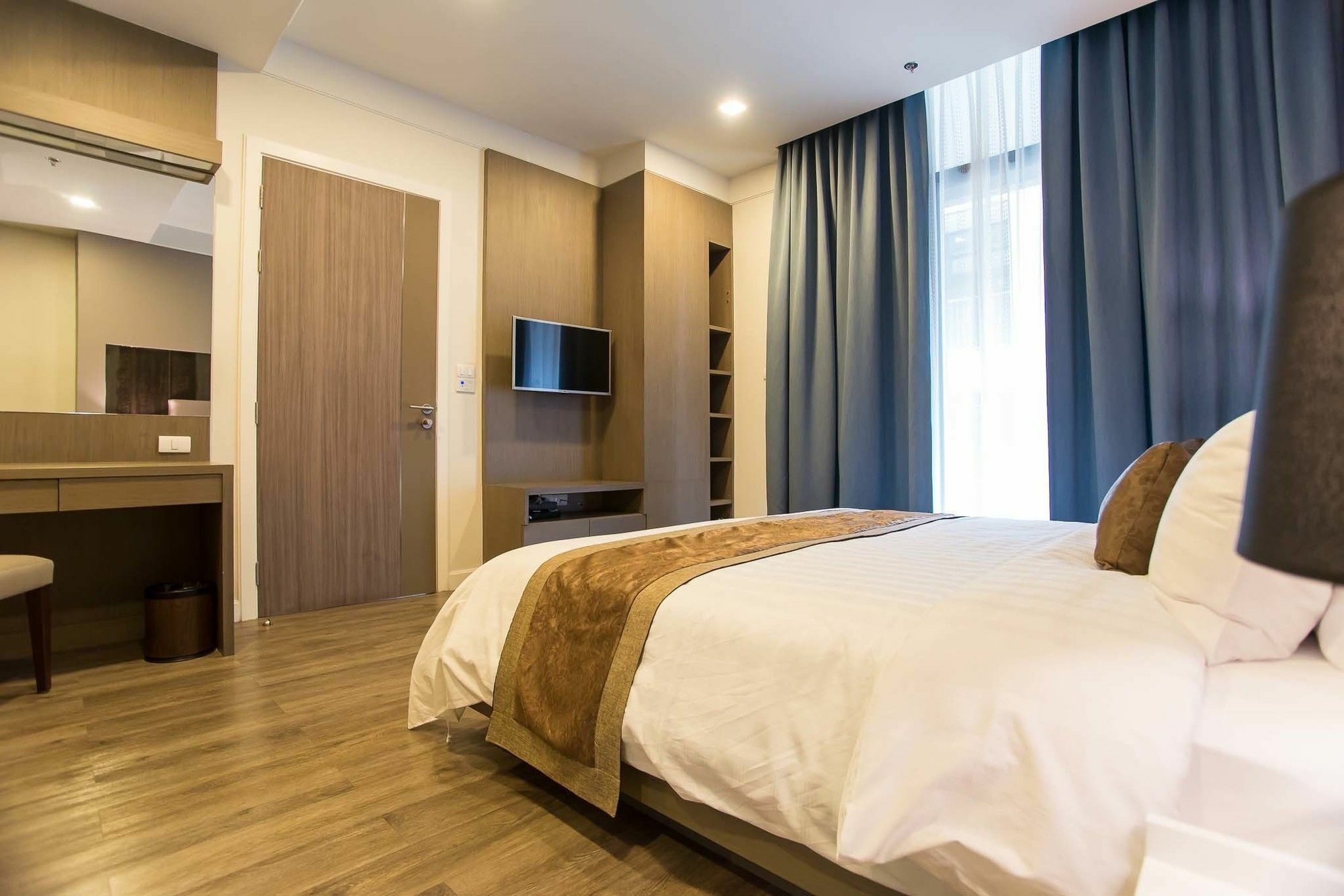 Metropolis Suites Bangkok, Tapestry Collection By Hilton Exterior foto